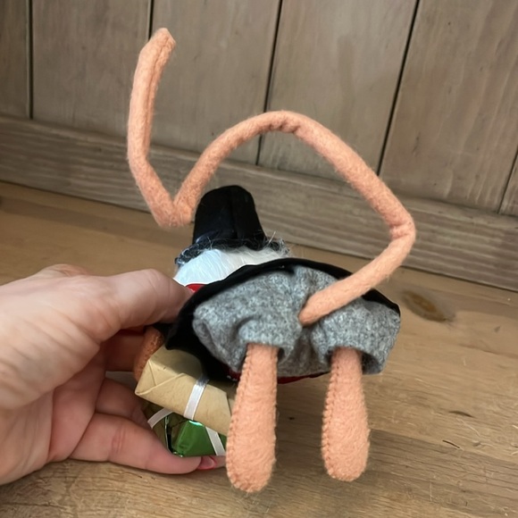 Annalee “Happy Scrooge” Mouse Dickens Christmas Carol Storybook Series - Picture 6 of 10